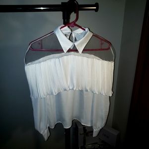 NWOT Women's white top small